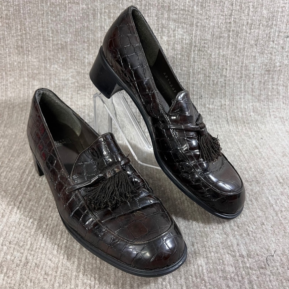 Vintage Stuart Weitzman 7B Brown Croc Embossed Leather Tassel Loafer Block Heels